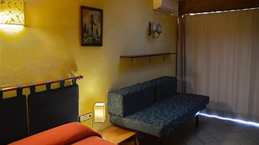 Apartments in Barcelona Ciutat Vella - photo 5