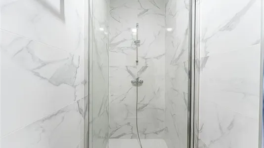 Rooms in Madrid Centro - photo 5