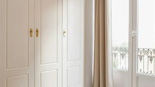 Apartments in Valencia Ciutat Vella - photo 5