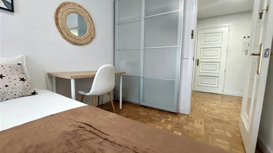 Rooms in Madrid Chamartín - photo 6