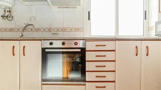 Rooms in Zaragoza - photo 8