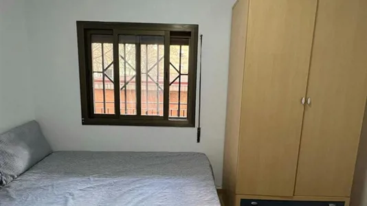 Rooms in Barcelona Sant Martí - photo 2