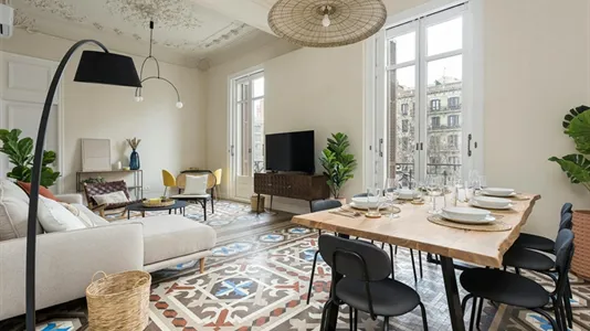 Rooms in Barcelona Eixample - photo 4
