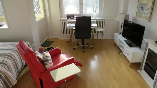 Apartments in Berlin Charlottenburg-Wilmersdorf - photo 4