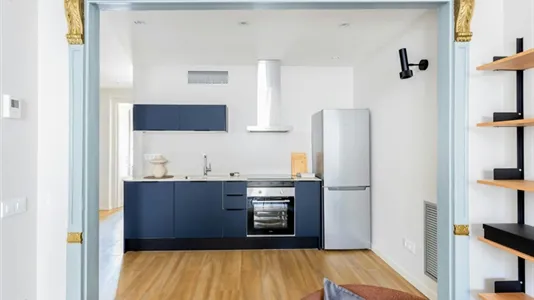 Apartments in Barcelona Ciutat Vella - photo 5