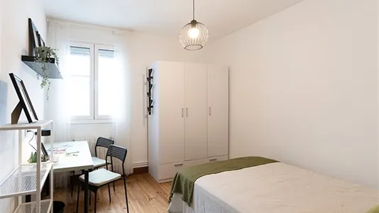 Rooms in Bilbao - photo 6