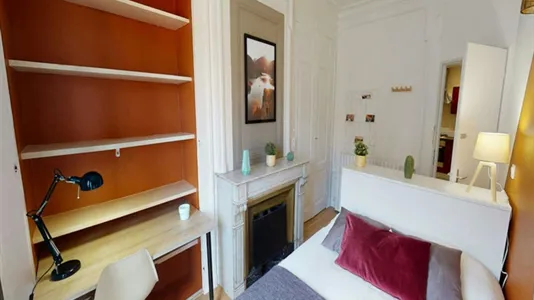 Rooms in Lyon - photo 2