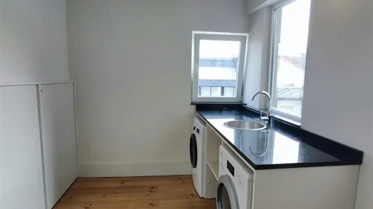 Apartments in Location is not specified - photo 6