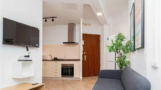 Rooms in Zaragoza - photo 9