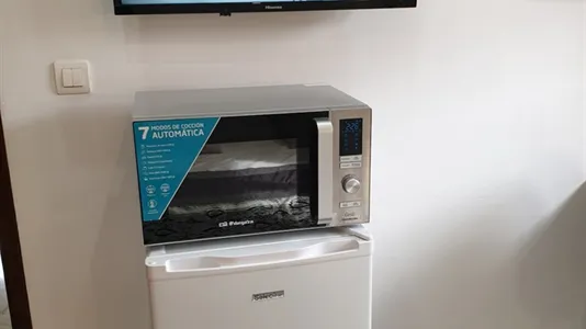 Rooms in Granada - photo 4