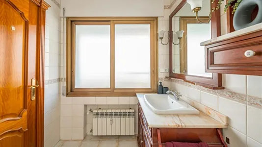 Rooms in Madrid Chamartín - photo 9