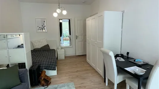 Apartments in Berlin Mitte - photo 4