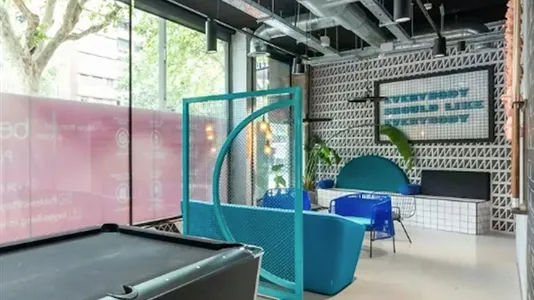 Rooms in Barcelona Sants-Montjuïc - photo 9