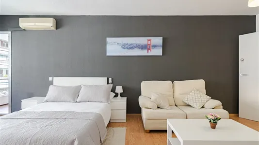 Rooms in Alcalá de Henares - photo 4