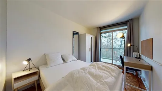 Rooms in Palaiseau - photo 1