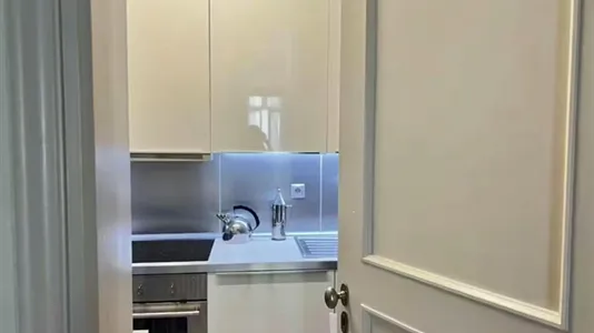 Apartments in Location is not specified - photo 9