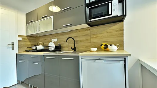 Apartments in Łódź - photo 10