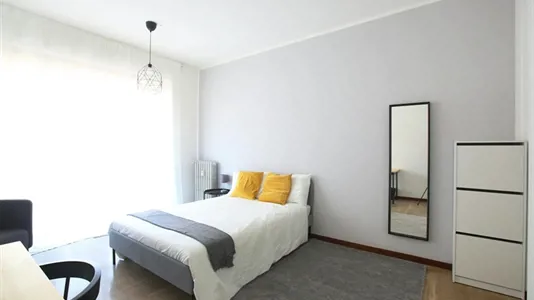 Rooms in Milano Zona 2 - Stazione Centrale, Gorla, Turro, Greco, Crescenzago - photo 2