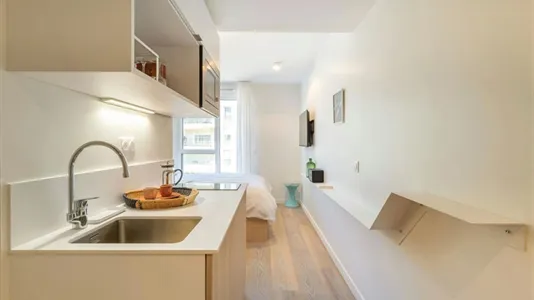 Apartments in Lyon - photo 4