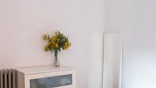 Rooms in Madrid Chamberí - photo 5