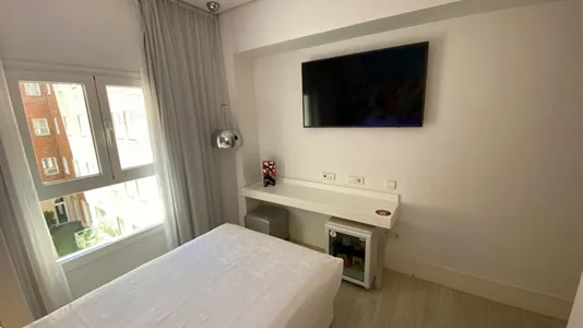 Rooms in Madrid Salamanca - photo 7