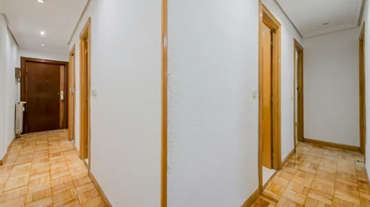 Rooms in Madrid Retiro - photo 8