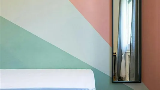 Rooms in Madrid Chamberí - photo 4