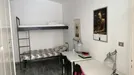 Room for rent, Turin, Piemonte, &lt;span class=&quot;blurred street&quot; onclick=&quot;ProcessAdRequest(10100003)&quot;&gt;&lt;span class=&quot;hint&quot;&gt;See streetname&lt;/span&gt;[xxxxxxxxxxxxx]&lt;/span&gt;