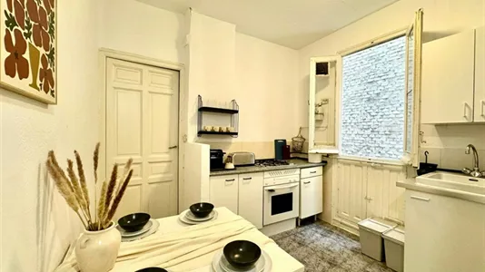 Rooms in Madrid Chamberí - photo 10