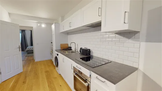 Apartments in Location is not specified - photo 8