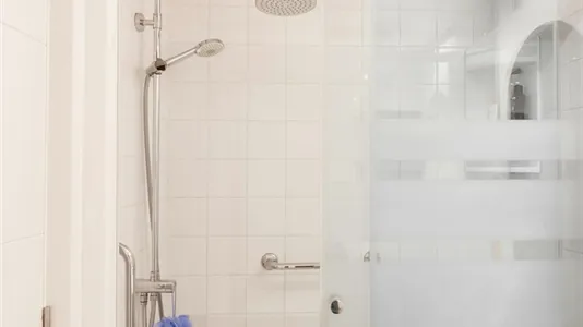 Rooms in Alcobendas - photo 9