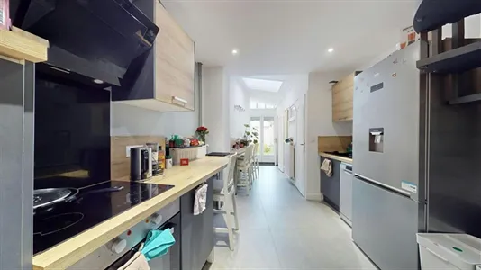 Rooms in Lille - photo 5