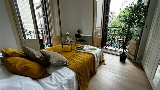 Rooms in Madrid Retiro - photo 7