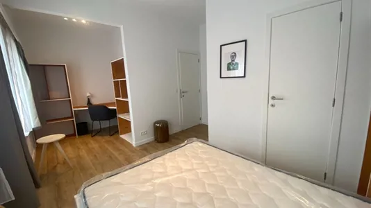 Rooms in Brussels Anderlecht - photo 2
