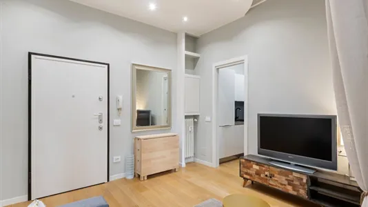 Apartments in Milano Zona 8 - Fiera, Gallaratese, Quarto Oggiaro - photo 5