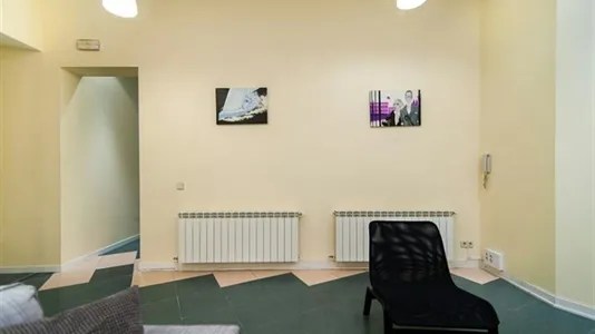 Rooms in Madrid Chamberí - photo 7