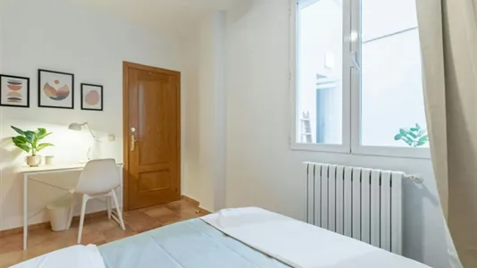 Rooms in Madrid Tetuán - photo 5