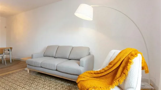 Apartments in Barcelona Eixample - photo 3