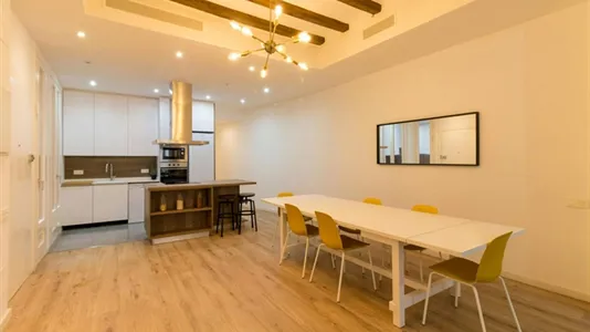 Apartments in Barcelona Ciutat Vella - photo 10