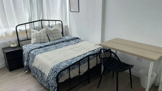 Rooms in Alfafar - photo 1