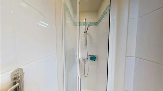 Rooms in Paris 16ème arrondissement (South) - photo 10