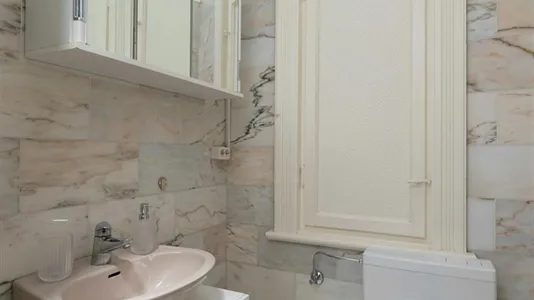 Rooms in Hamburg Nord - photo 7