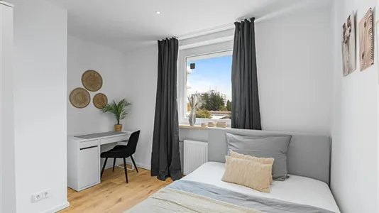 Rooms in Munich Berg am Laim - photo 1