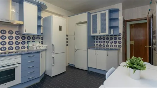 Rooms in Alcalá de Henares - photo 10