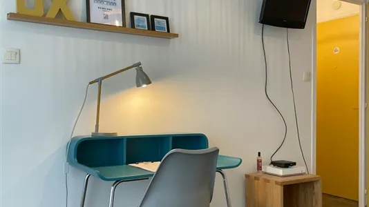 Apartments in Lyon - photo 5