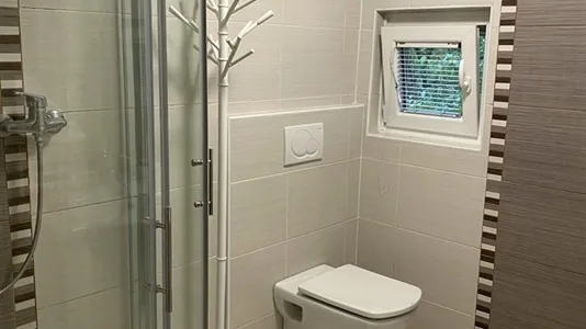 Houses in Besnica - photo 8