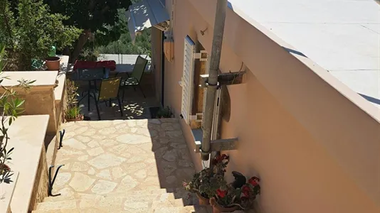 Houses in Chania - photo 2