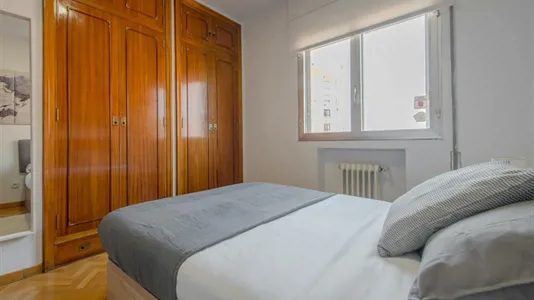 Rooms in Madrid Retiro - photo 3