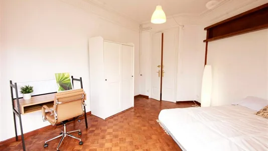 Rooms in Barcelona Eixample - photo 4