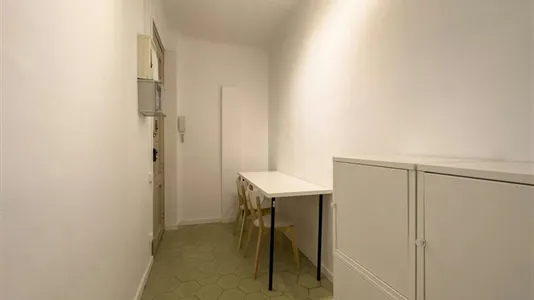 Rooms in Barcelona Eixample - photo 7